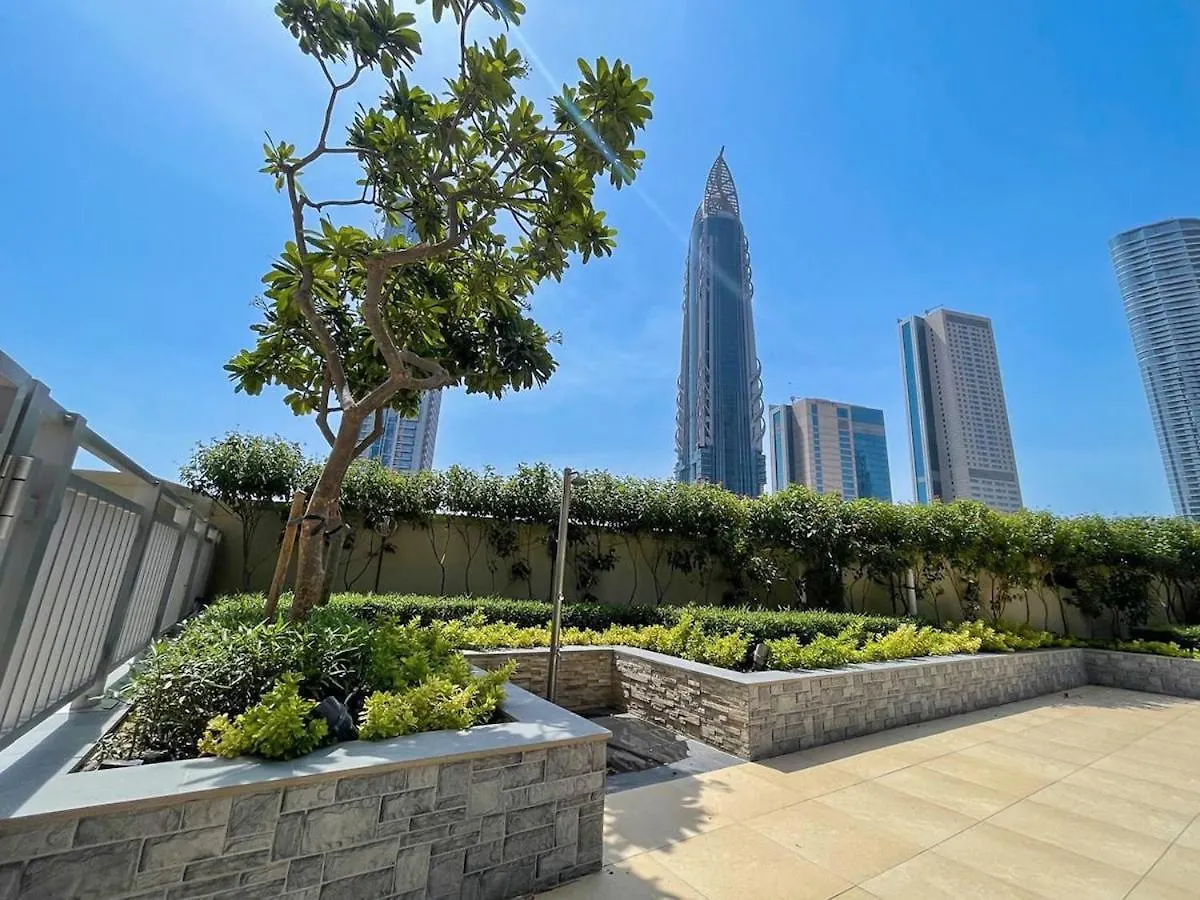 Cozy Loft In Downtown With Greenery View, Sleeps 4 Apartment Dubai United Arab Emirates