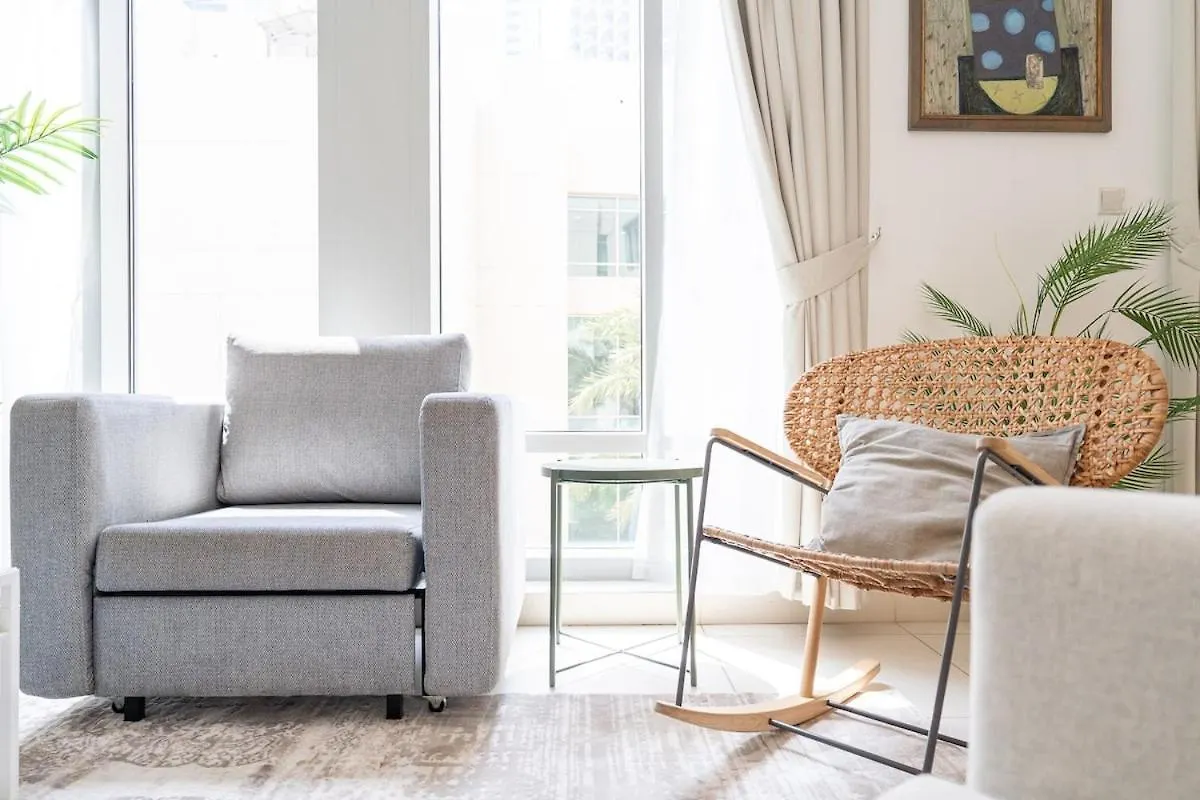 Cozy Loft In Downtown With Greenery View, Sleeps 4 Apartment Dubai